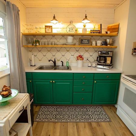 Cheerful 2 Bedroom Cottage On 5Th Decatur エクステリア 写真